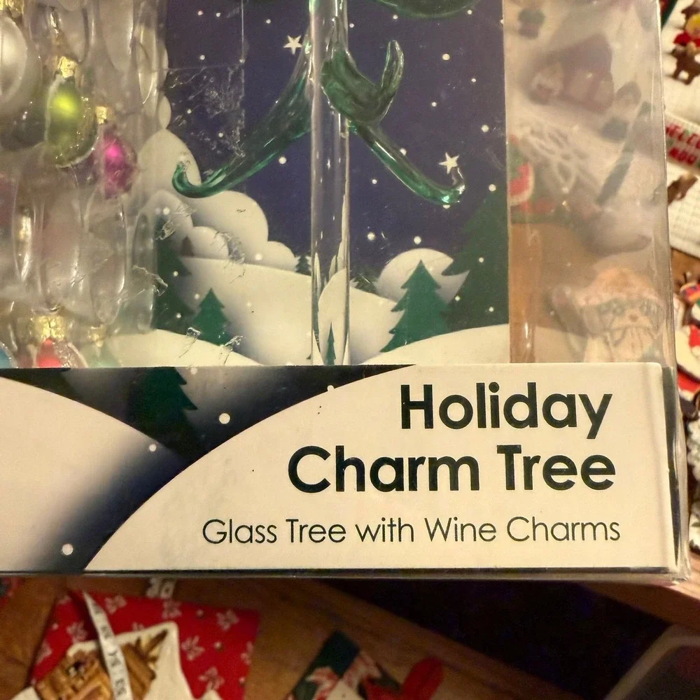 Gift Essentials Holiday Charm Tree glass tabletop tree 9 ornament wine charms.